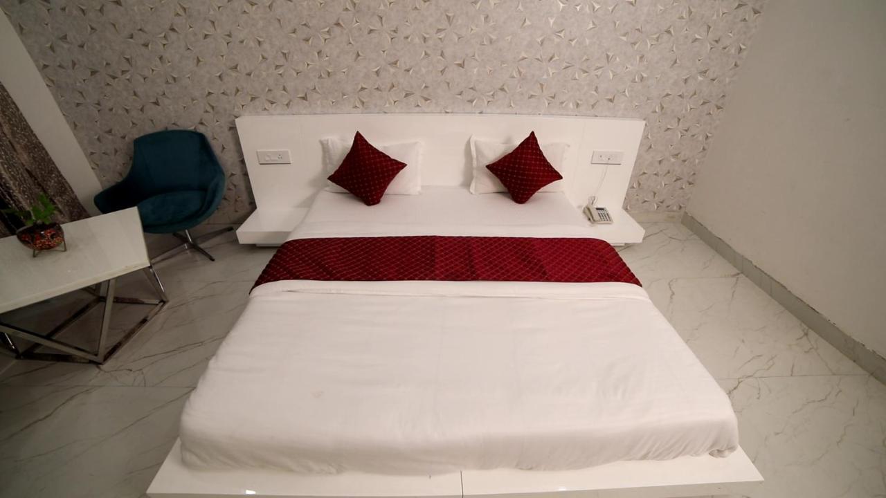 Raja Ji Hotels & Restaurant Jind Exterior foto